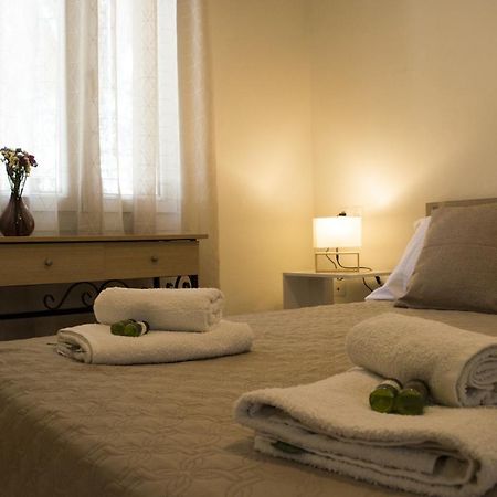 Alepou Helia Apartment 1 מראה חיצוני תמונה