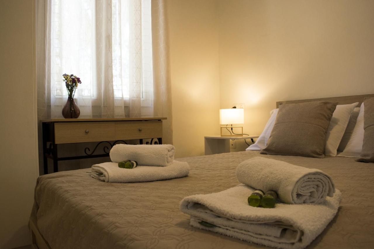 Alepou Helia Apartment 1 מראה חיצוני תמונה