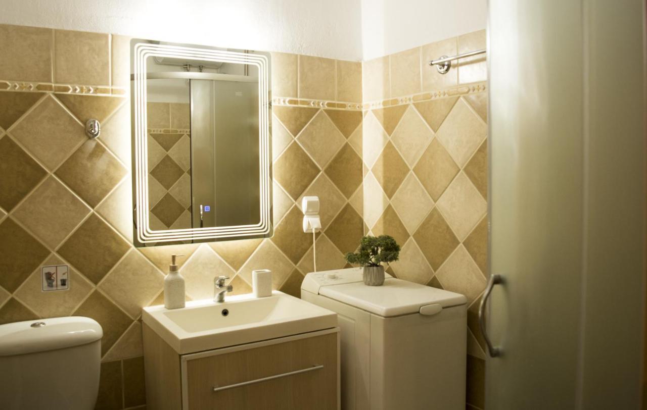 Alepou Helia Apartment 1 מראה חיצוני תמונה